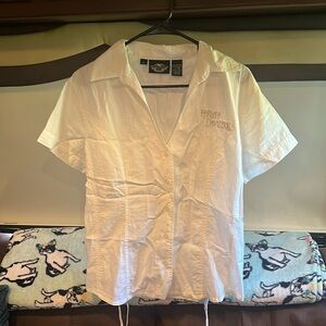 Harley Davidson Blouse Size XL In White with embroidered “Harley Davidso…